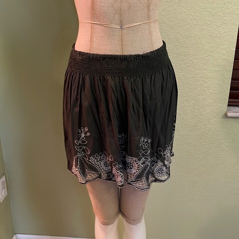Forever21 Green skirt